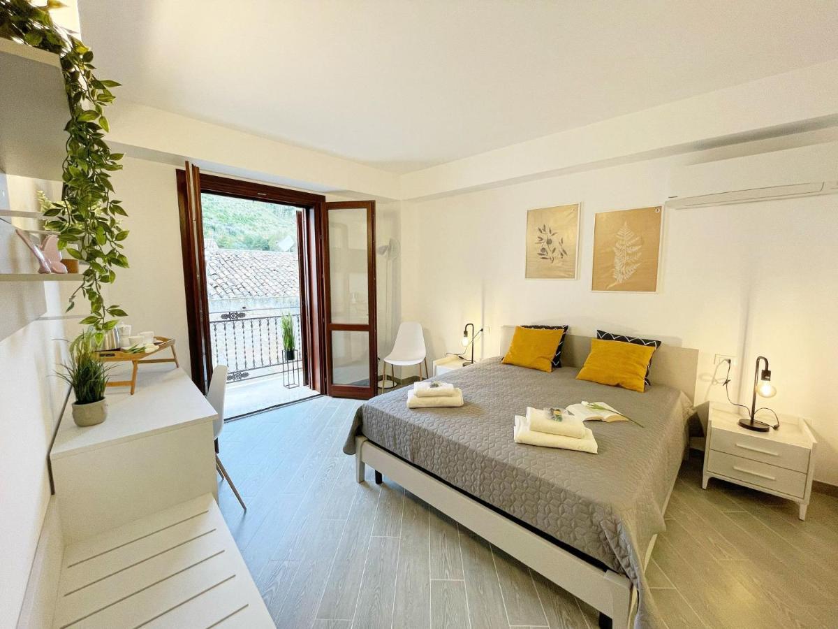 La Casetta Del Vicolo Apartment *